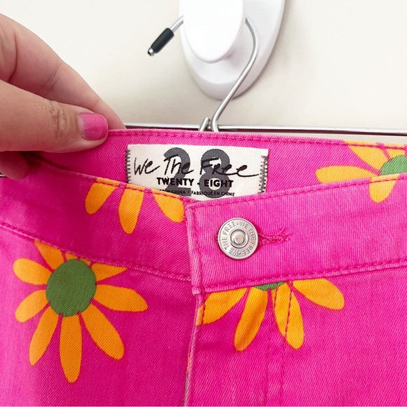 Free People Youthquake Sunflower Printed Crop Flare Pant Lipstick Pink 28 NWT - Picture 5 of 11